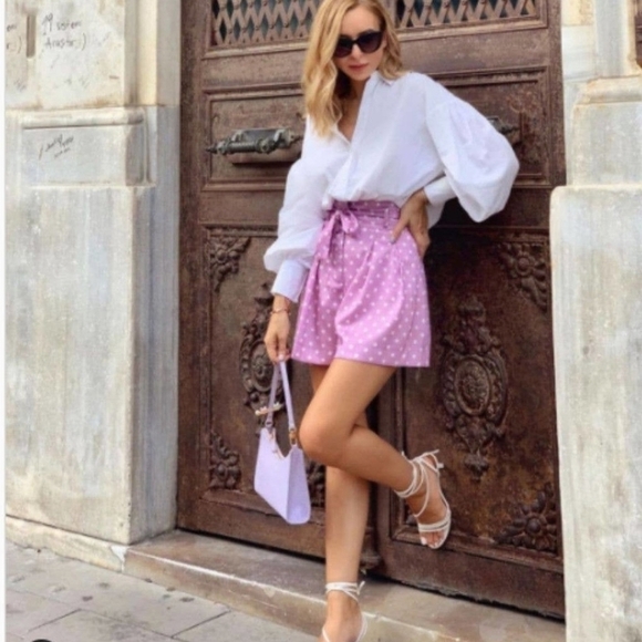 New Zara Polka Dot High Waist Flowy Satin Belted Paperbag Lilac Shorts NWT Small - Picture 1 of 13